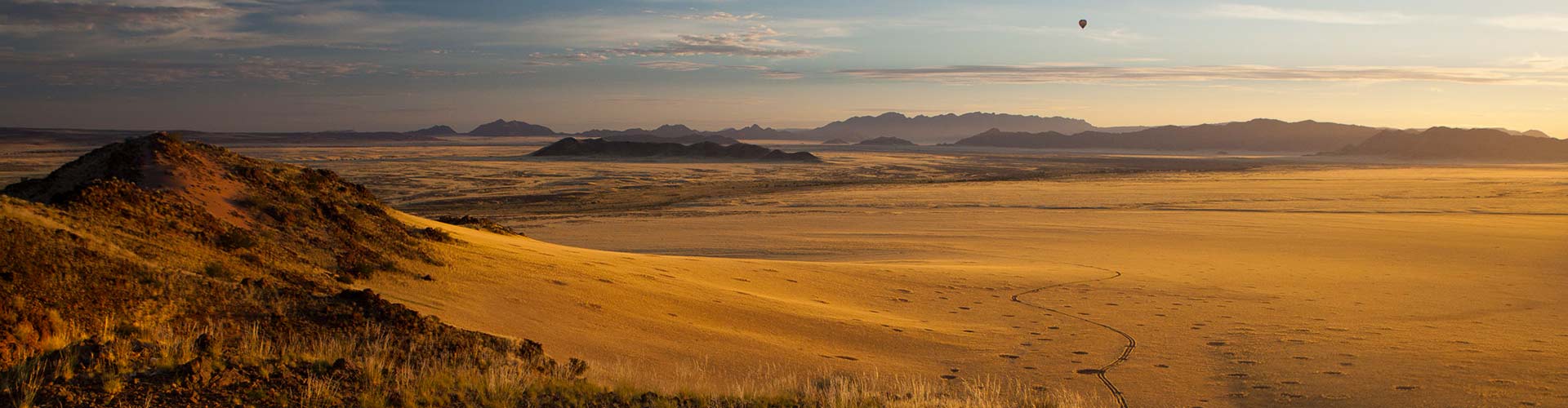 4x4-mietwagen-namibia-4x4-geländewagen-Impressum