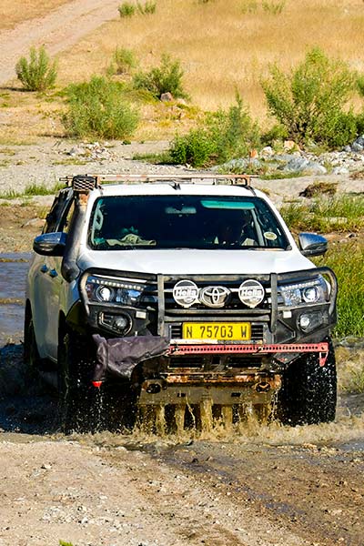 asco-car-hire-4x4s-vehicles-without-camping-equipment-02