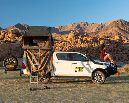 4x4-autoverhuur-namibië-camping-uitrusting-1-2-personen